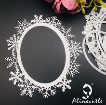 Cargar imagen en el visor de la galería, Suaje, Troquel, Marco Ovalado Copos de Nieve.