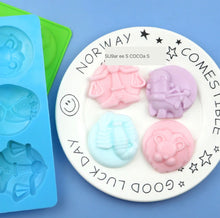 Cargar imagen en el visor de la galería, Kit 2 Moldes Silicon Signos Zodiacales.