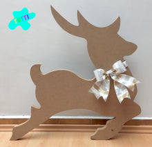 Cargar imagen en el visor de la galería, Venado, Reno Natural, MDF.