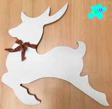 Cargar imagen en el visor de la galería, Venado, Reno Pintado, MDF.